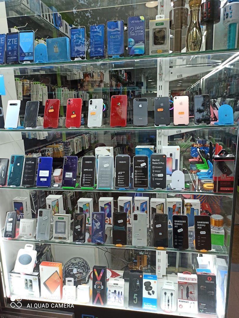 MOBILE WORLD IRUN tienda de móvil · Fotos 6